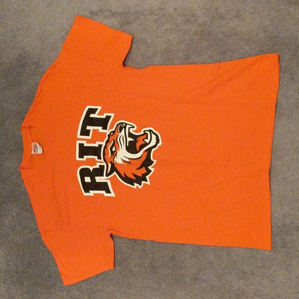 RIT college hockey homecoming t-shirt